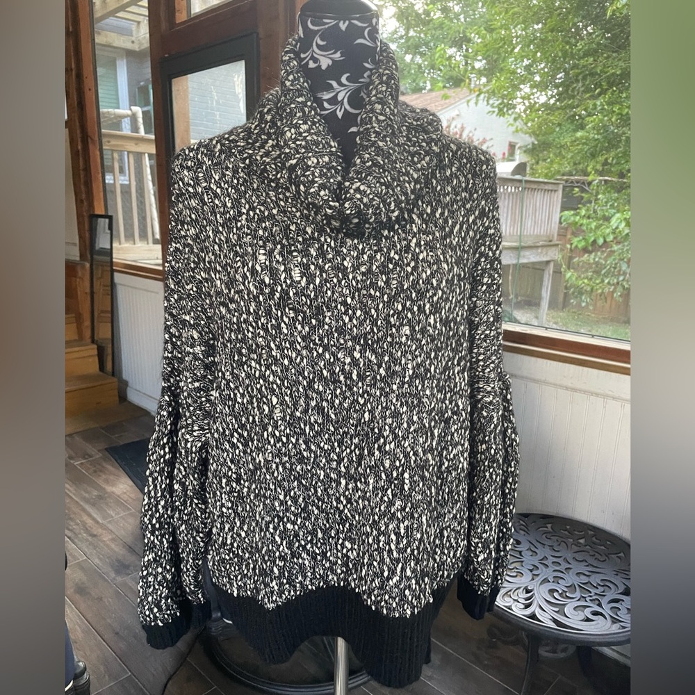 *Made in Italy* Liu Jo Black and White Cowl Neck Sweater